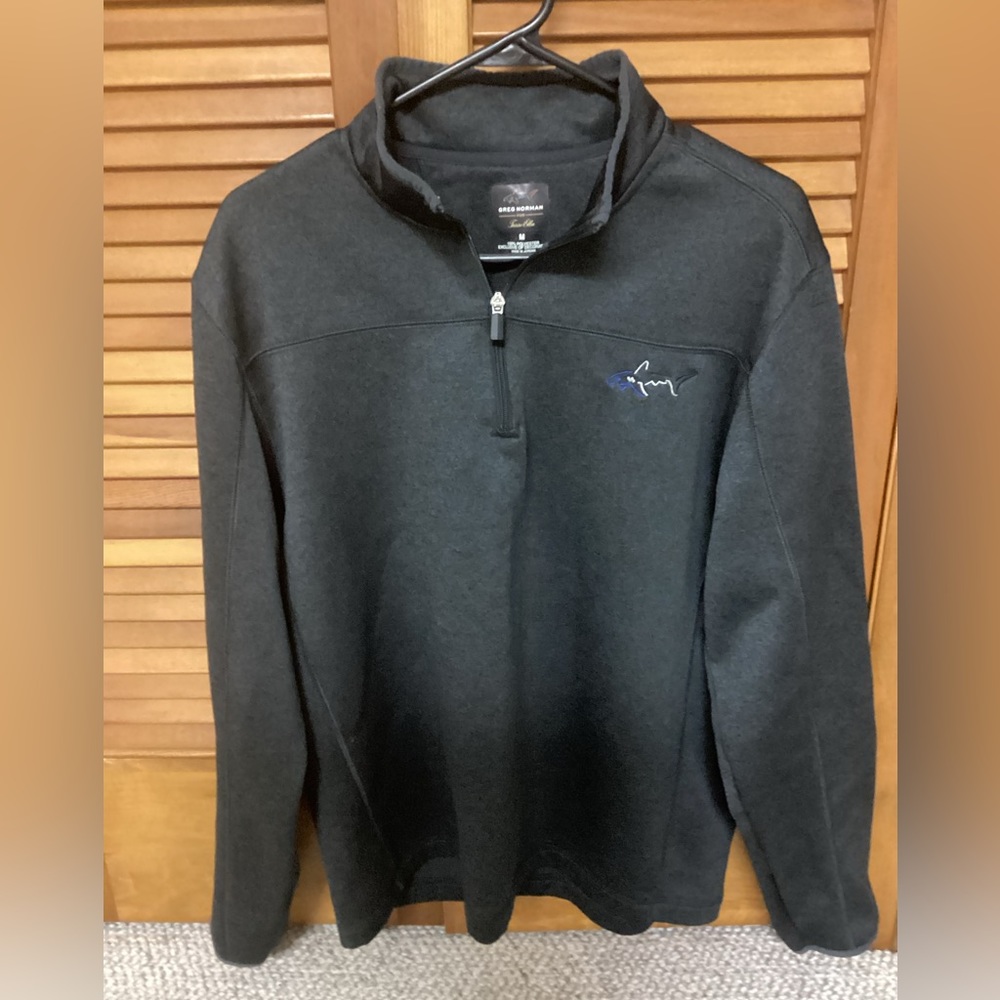 Greg Norman for Tasso Elba fleece quarter zip pullover. Mens medium.